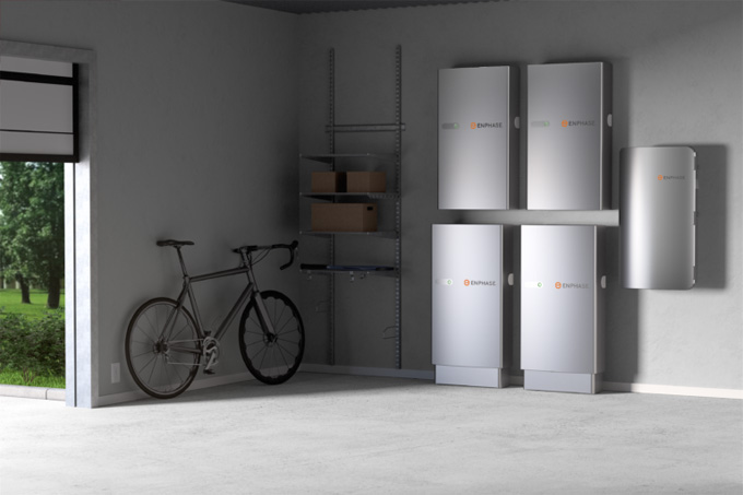 Integrated energy storage and battery backup